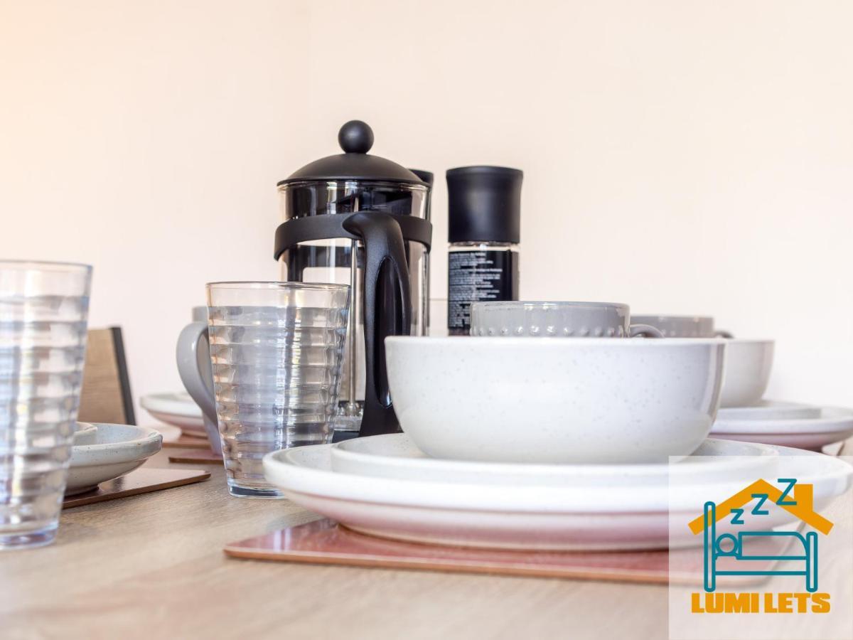 2Br Home In Barrow-In-Furness Sleeps 8 Close To Bae Systems, Hospital, Lakes Dış mekan fotoğraf