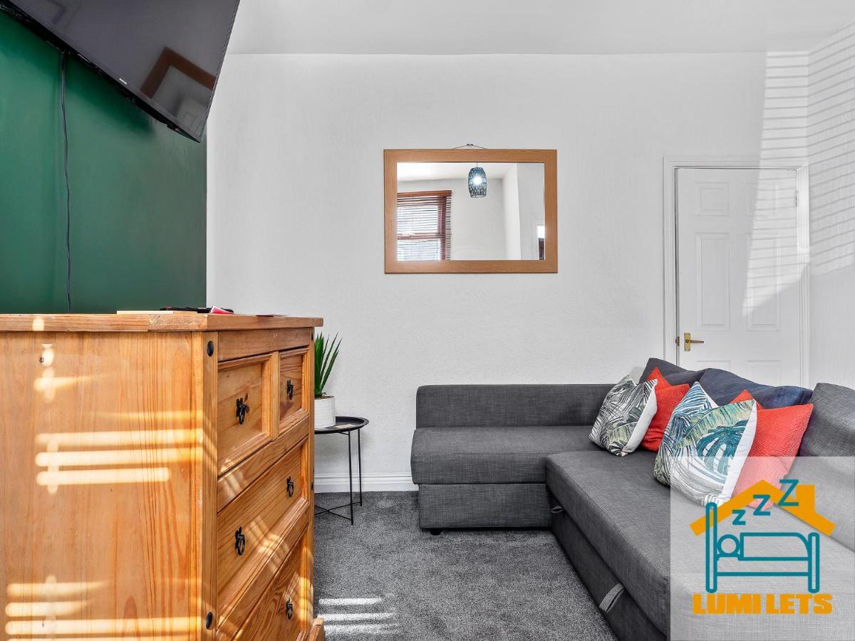 2Br Home In Barrow-In-Furness Sleeps 8 Close To Bae Systems, Hospital, Lakes Dış mekan fotoğraf